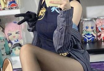 白栎Shirly清纯私拍，表面无辜，内心暗流涌动？