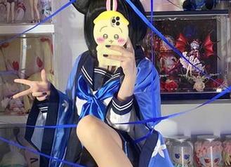 轮廓分明，白栎Shirly这身体操服的无圣光图片，让人根本无法专心。