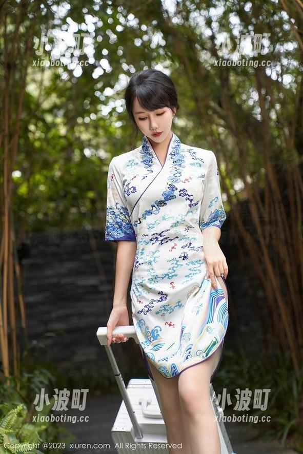 秀人网-何梦兮Stacy 秀人网 - 写真观看手册:没见过的黑丝配搭,何梦兮Stacy可以说是新标杆了吧?