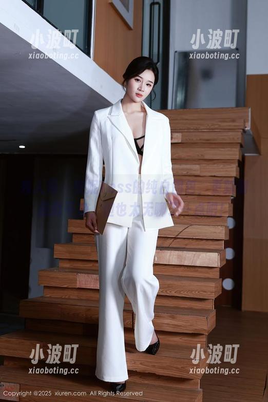 秀人网-安妮Tess 秀人网 - 安妮Tess的纯白图包,更新倒是挺干净,但也太无聊了一点吧!