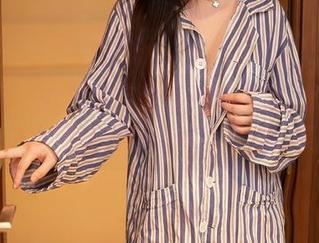 秀人网 – 查看宝宝甜的制服资源，时不时又想：这到底是哪个时尚杂志的灵感？