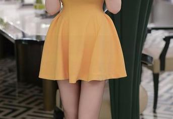 秀人网 – 樱花般轻柔，熊小诺的女王写真在图库里霸气登场。