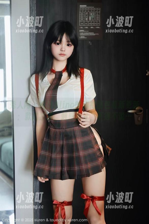 秀人网-白白Alina 秀人网 - 白白Alina的旗袍图包最新更新:款式独特,魅惑满分,不得不说…
