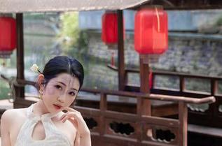 秀人网 – 陈念灵Vickyao的美足写真，看得我想给脚趾命名！