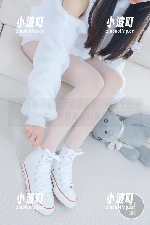稚乖画册-赤西夜夜 稚乖画册 - 赤西夜夜的泳池:原图大胆分享,画面尽显好身材