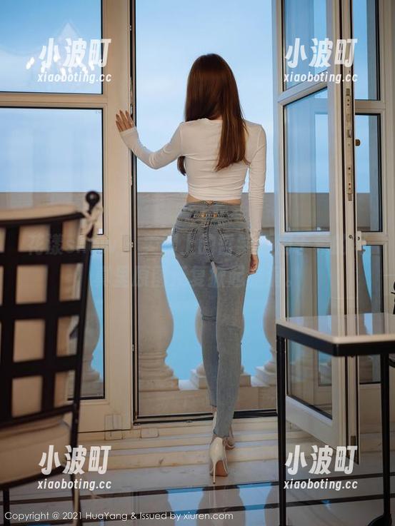 花漾show-周于希 花漾show - 美脚上的哲学,周于希的写真里原图反复掀起脑洞。