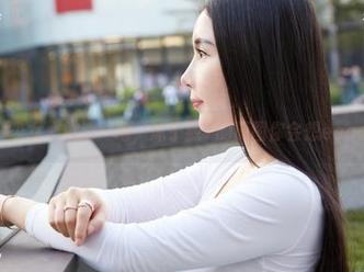 蜜桃社 – 少女心撒满一地，沐子熙V的原图你会想escape吗？