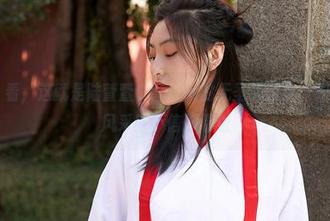 蜜桃社 – 看，这就是陆萱萱Cecilia的无圣光图集，姐姐的不羁风采！不信你看看