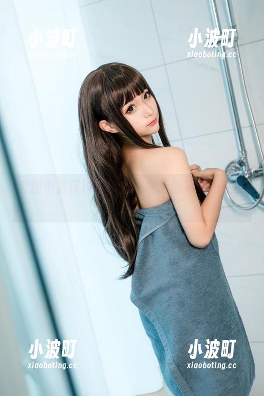 蠢沫沫 套图中蠢沫沫的夏想:冬天的冰箱也在偷看