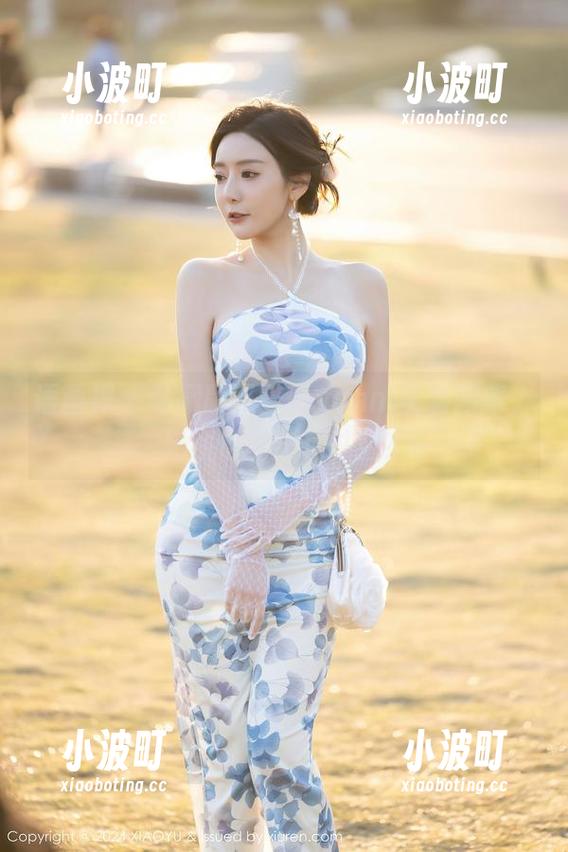语画界-王馨瑶yanni 语画界 - 私藏版王馨瑶yanni全套图集,奶牛也能穿越时空?