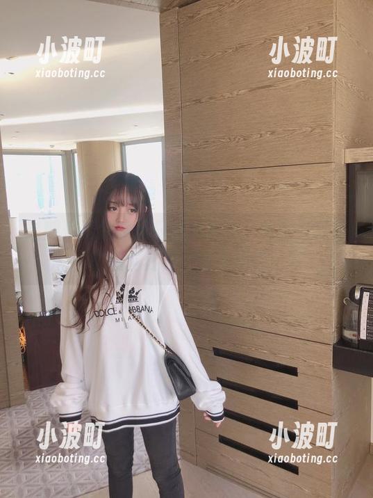 过期米线线 过期米线线的夏日免费套图,看完可能让你想立刻去一趟冷饮店!