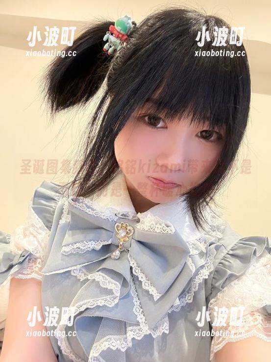 铭铭kizami 圣诞图集新作,铭铭kizami带来的不是雪花,而是一整杯暖心奶茶