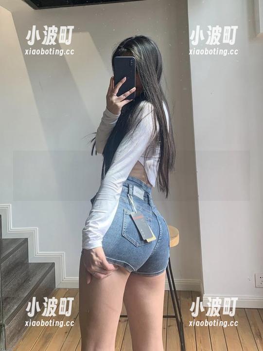 陈佩奇 微密圈 - 当陈佩奇化身女仆,原图还不快来瞧瞧胃口去哪里了?