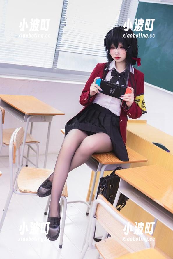 雪晴嘟嘟 这个小女仆的美图,你们看雪晴嘟嘟有多会卖萌了吗?